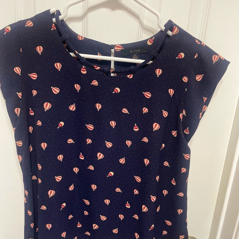 Navy blue with hot air balloons top